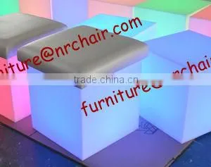 Shanghai Event Rental Furniture Acrylic Lounge LED Light Sitting Cube Seat thumbnail-5