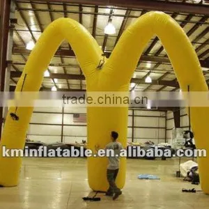 Giant Inflatable M thumbnail-1
