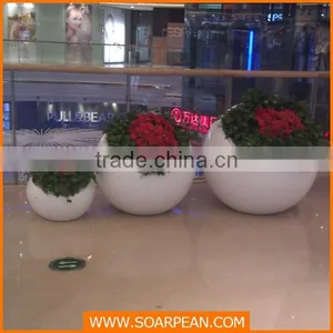 Outdoor Decorative Fiberglass Half Round Flower Pot thumbnail-6