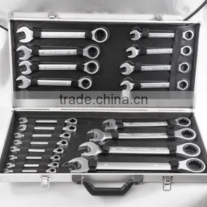 Household Hardware Tool Set thumbnail-1