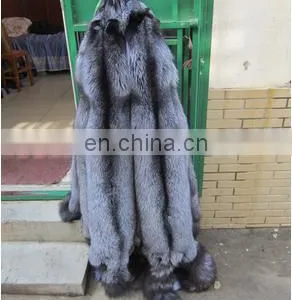 High Quality Silver Fox Fur Skin thumbnail-2