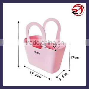 Bath Basket With Handle thumbnail-3