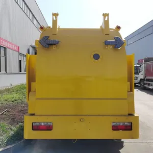 Garbage Truck thumbnail-3