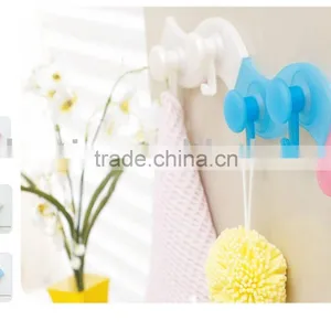 Powerful Suction Hook thumbnail-1