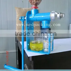 Hand Operate Oil Press thumbnail-1