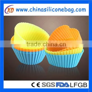 Silicone Cake Pan thumbnail-1