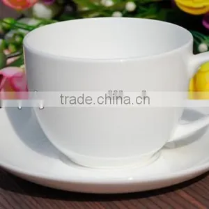 Factory Hot Sale 250ml New Bone China Tea Cup and Saucer thumbnail-1