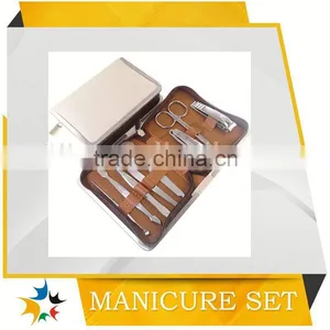 Kids Manicure Pedicure Set thumbnail-1