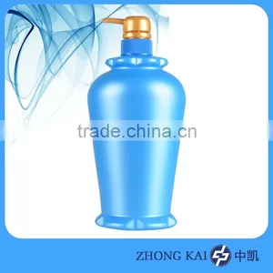 Crown Design Plastic Lotion and Shampoo Bottle thumbnail-2