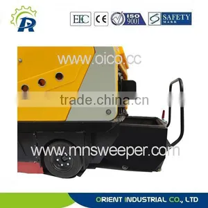 High-grade Villa Area Semi Closed Commercial Road Sweeper With Lead Acid Battery Free of Maintenance thumbnail-4