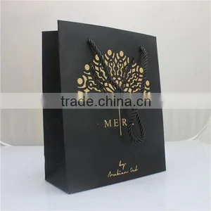 Wholesale Eco-friendly Luxury Black Paper Handbag of New Design for Gift thumbnail-1