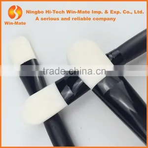 2015 Top Quality Beauty Use White Nylon Hair Best Eyeshadow Brushes With Wood Handle thumbnail-3