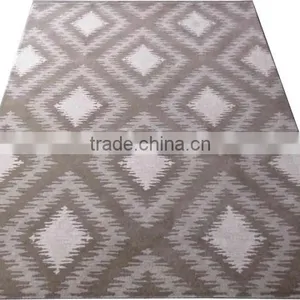 Ikat Design Hand Tufted Cut Pile Wool Carpet, Latex Backed With Cloth thumbnail-4