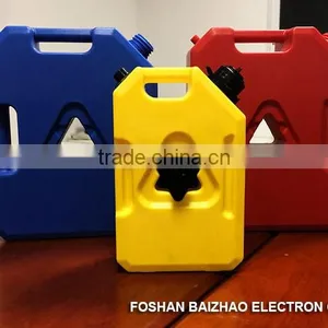 Rotomolded Jerry Can Plastic Diesel Oil Tanks , Fuel Tanks thumbnail-1