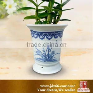 Chinese Beautiful Jingdezhen Antique Blue and White Porcelain thumbnail-5
