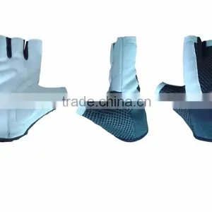 Cycling Gloves thumbnail-1