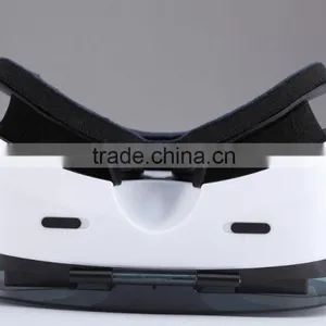 Virtual Reality Headset for Smartphone thumbnail-2