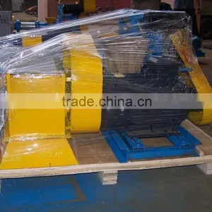 (0086-15286828736)Factory Price 60-80kg/h Fish Flake Food Machine thumbnail-6