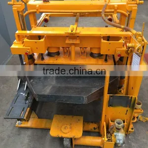 QT40-3A Small Mobile Cement Block Making Machine thumbnail-3