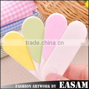 4 In 1 Plastic Mini Nail File Set for Nail Manicure thumbnail-1