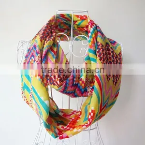 YiWu Factory New Fashion Wide H&m Scarf for Lady With 100% Wool Fabric thumbnail-1