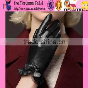 Hot Fashion Girls Leather Gloves First Grade Girls Leather Gloves thumbnail-1