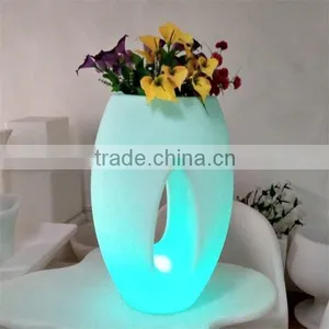 2015 Hot Sale Bright Color Change LED Flower Pot With Remote thumbnail-1
