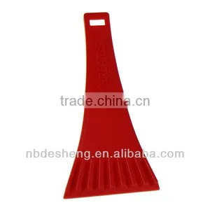 Promotional Plastic Auto Ice Scraper With Handle thumbnail-1