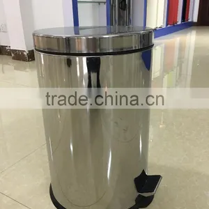 Stainless Steel Dustbin thumbnail-4