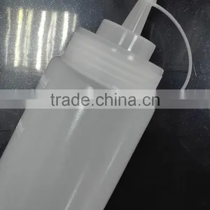 8 oz Tomato Sauce Plastic Squeeze Sauce Bottle thumbnail-3