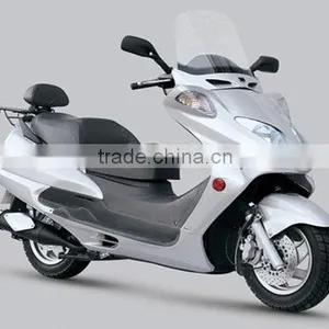 150cc Gas Scooter thumbnail-1
