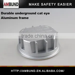 Heavy Duty Embedded Road Stud - Solar and Cable Type thumbnail-4
