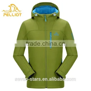 Wholesale Windbreaker Outdoor Softshell Jackets With High Quality thumbnail-1