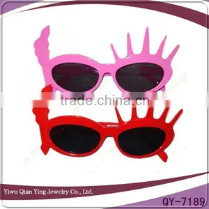 Plastic Beauty Funcy Crazy Party Glasses thumbnail-1