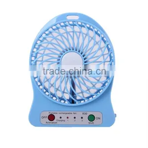 3 Speeds Portable Mini USB Fan With LED Light thumbnail-1