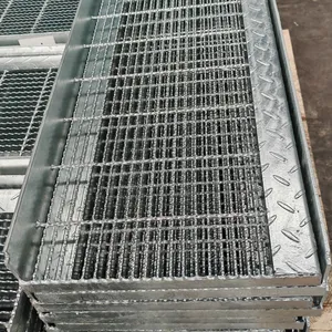 Steel Bar Grating for Pedestrian Safety With Anti-Slip Teeth Surface thumbnail-3