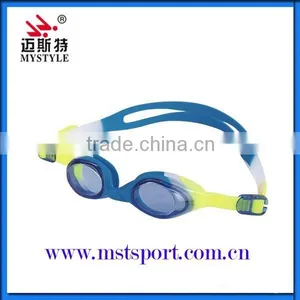 New Design Waterproof Junior Swimming Goggles thumbnail-3