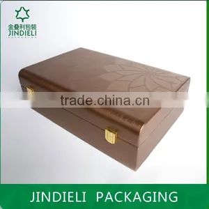 Hot Stamping Beauty Flower Brown Cosmetic Box Packaging thumbnail-4