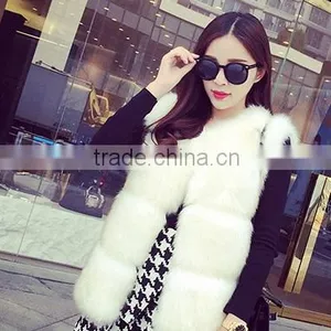 Fashion Woman Fox Fur Vest Without Collar thumbnail-3