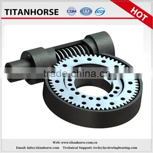 Single Axis Worm Gear Slewing Drive thumbnail-1