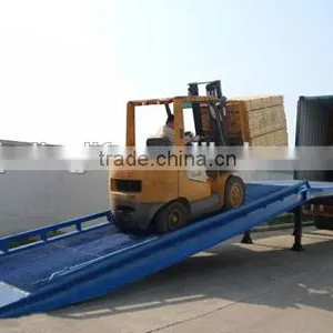 Hydraullic Mobile Loading Ramp Machine for Delivery With Best Price thumbnail-2