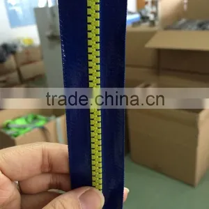 Special and Fashionable Zipper for Garment thumbnail-2