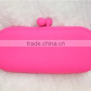 Hot Sell Cartoon Waterproof Silicone Pouch For Change thumbnail-2