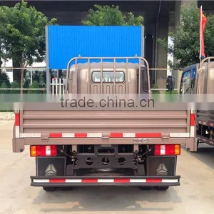 Sinotruk HOWO 4*2 Light Truck Lorry Truck thumbnail-4