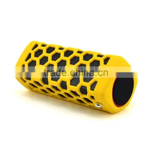 2017 Private Label High Definition Audio Portable Bluetooth Speaker Waterproof With 10W Output--RS777 thumbnail-1