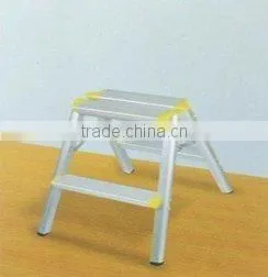 Aluminium Step Ladder thumbnail-1