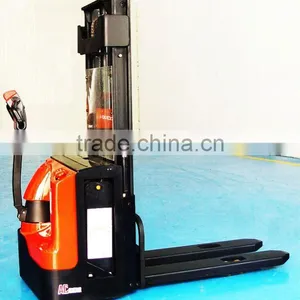 Electric Stacker With Double Leg thumbnail-1