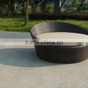 Antique French Style Garden Furniture Rattan Outdoor Day Bed thumbnail-4