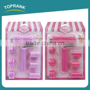 Toprank Hot Sale Food Grade FDA Adjustable Replaceable Head Plastic Cake Fondant Decorative Embossing Rolling Pin thumbnail-1