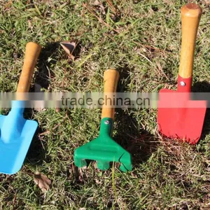 Welcome BADI Wooden Handle Mini Kids Garden Tool Set thumbnail-4